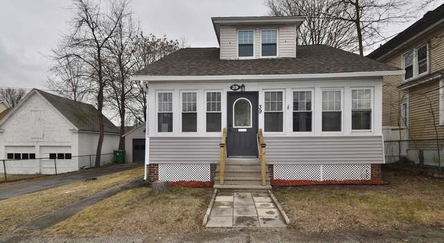Photo of 39 Algonquin St, Chicopee, MA 01013