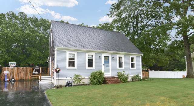Photo of 85 Alicia Dr, Taunton, MA 02780