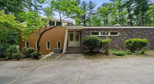 Photo of 181 Thayer Farms Rd, Attleboro, MA 02703