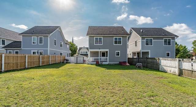 Photo of 323 Elm St, Holyoke, MA 01040