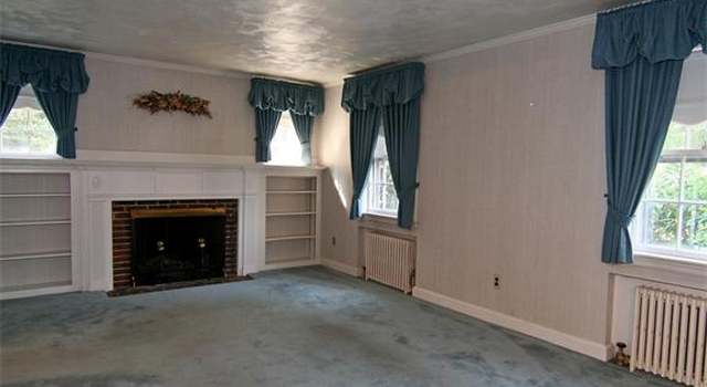 Photo of 21 Keeling Rd, Wakefield, MA 01880