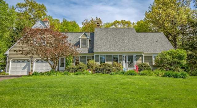 Photo of 60 Pineridge Dr, Westfield, MA 01085