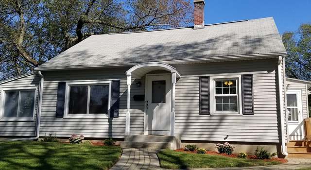 Photo of 18 Oakwood Ave, Auburn, MA 01501