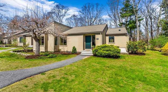 Photo of 236 Aspen Cir #236, Lincoln, MA 01773