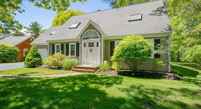 Photo of 37 Square Rigger Ln, Barnstable, MA 02601