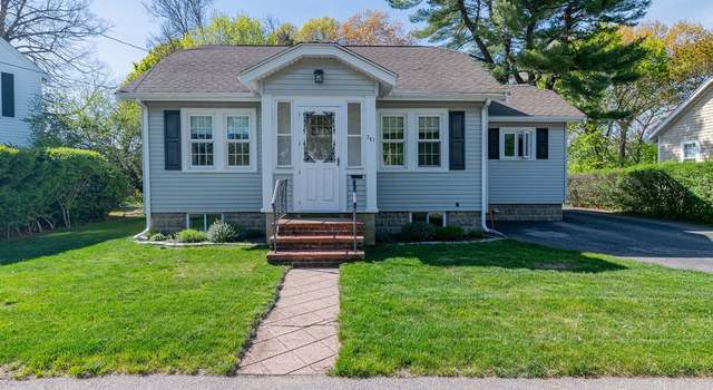 Photo of 287 Summer St, Weymouth, MA 02188