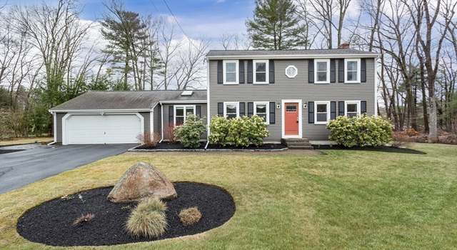 Photo of 426 Coronation Dr, Franklin, MA 02038