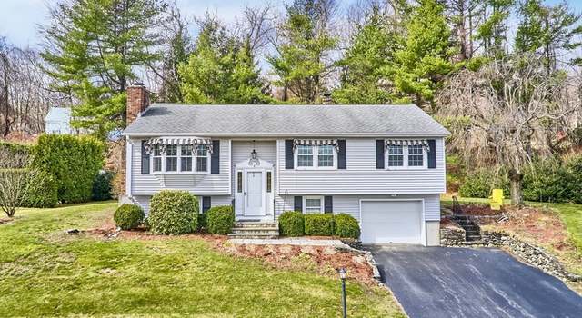 Photo of 8 Appletree Ln, Leominster, MA 01453