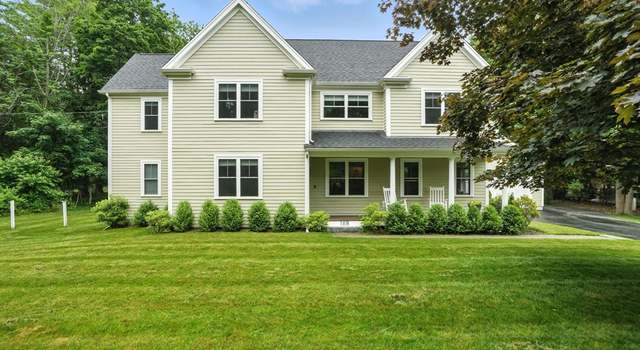 Photo of 188 Spring St, Hanover, MA 02339