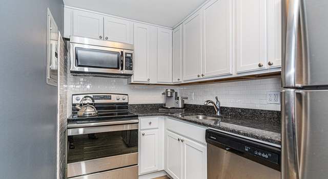 Photo of 96 Richardson Rd Unit B24, North Chelmsford, MA 01824