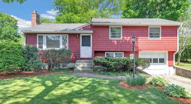 Photo of 93 Hathaway Cir, Arlington, MA 02476