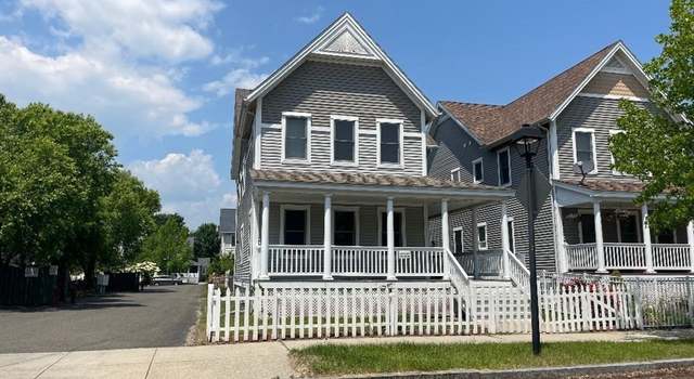 Photo of 325 Elm St, Holyoke, MA 01040