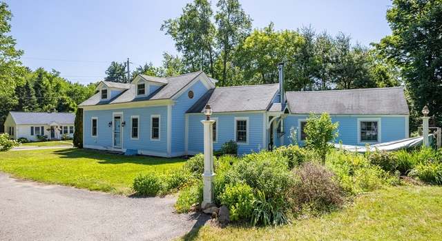 Photo of 8 Smith St, Townsend, MA 01469