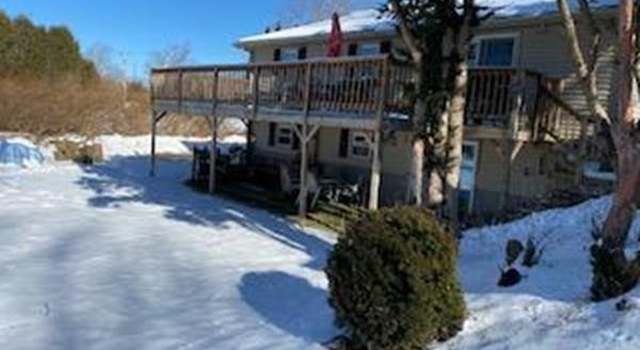 Photo of 35 Pleasant St, Oxford, MA 01537