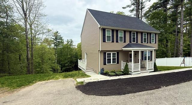 Photo of 244 Holland Rd, Sturbridge, MA 01518