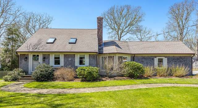 Photo of 1 Walton Rd, Harwich, MA 02645