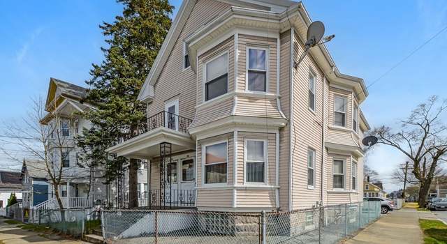 Photo of 76 Willow St, New Bedford, MA 02740