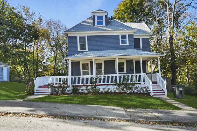 Photo of 6 Wakefield St Worcester, MA 01605