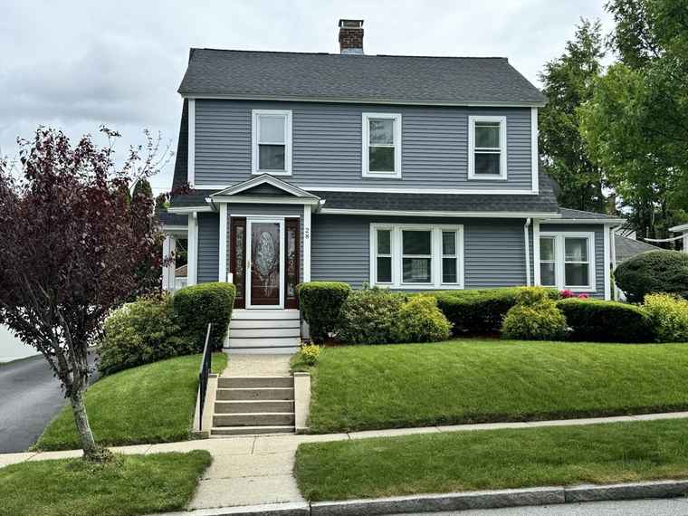 Photo of 28 Brighton Rd Worcester, MA 01606