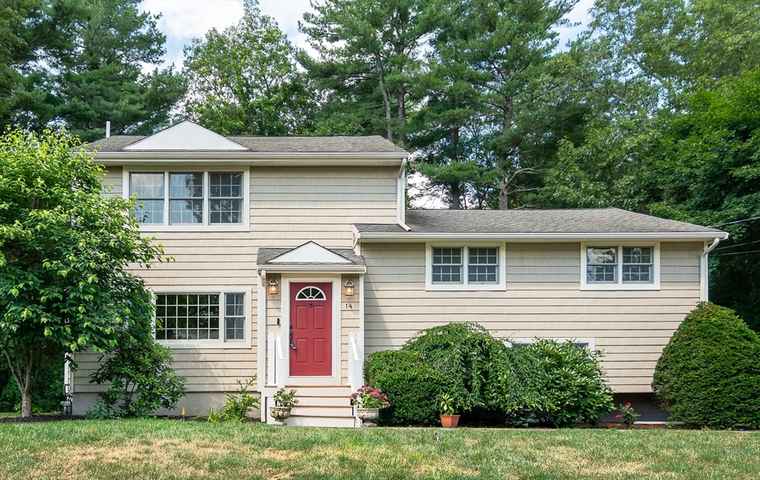 Photo of 14 Joyce Rd Wayland, MA 01778