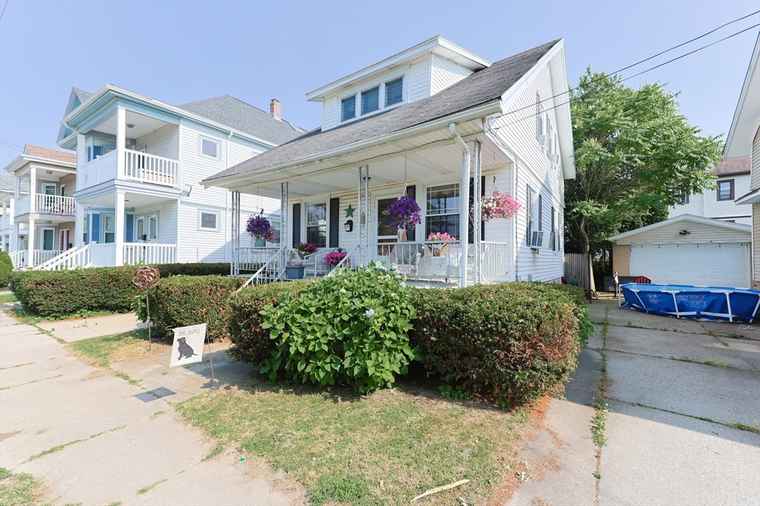 Photo of 38 Irvington St New Bedford, MA 02745