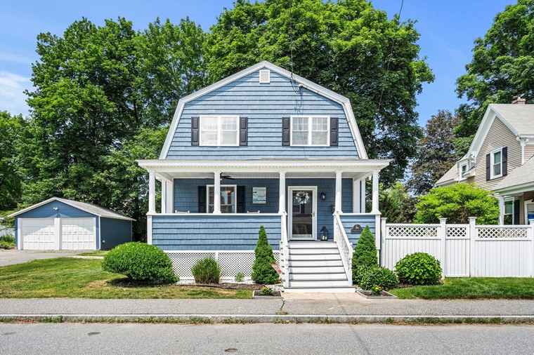 Photo of 15 Westchester St Lowell, MA 01851