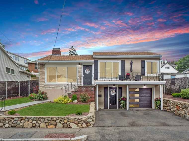 Photo of 73 Ridge Rd Revere, MA 02151