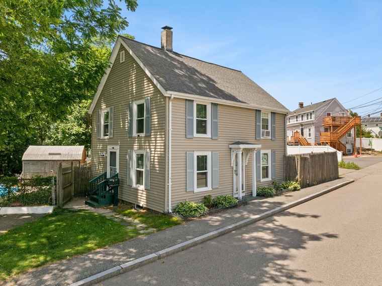 Photo of 57 Summer St Quincy, MA 02169