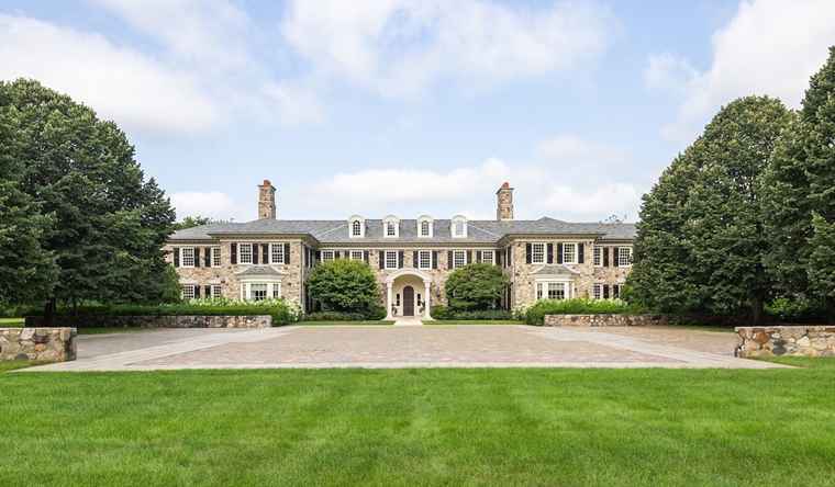 Photo of 180 Ash St Weston, MA 02493