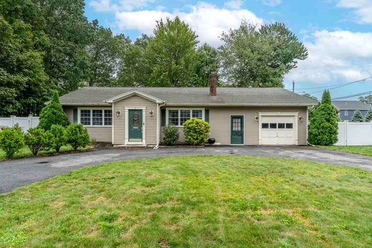 Photo of 5 Lawn Ave Lowell, MA 01852