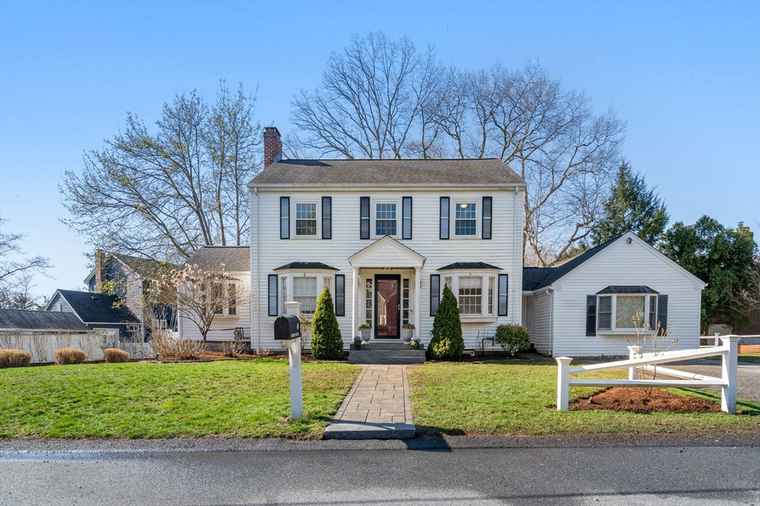 Photo of 40 Hooper St Westwood, MA 02090