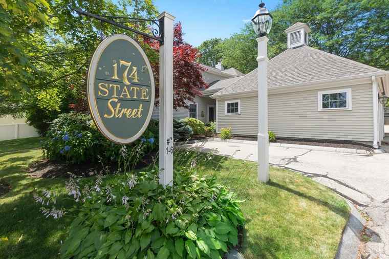 Photo of 174 State St #1 Newburyport, MA 01950