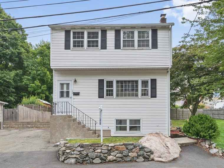 Photo of 120 Princeton Ave Waltham, MA 02451