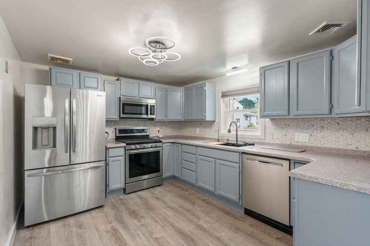Photo of 29 Brentwood St Malden, MA 02148