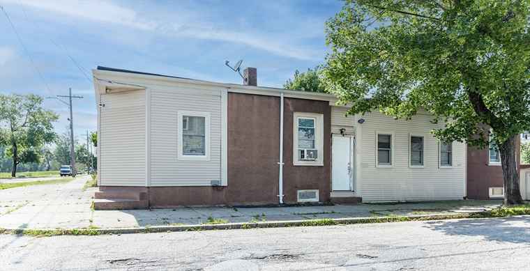 Photo of 51 Felton New Bedford, MA 02745