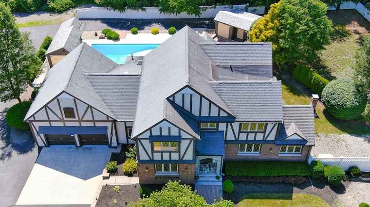 Photo of 21 Scotch Dm Easton, MA 02375