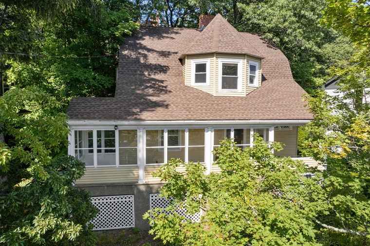 Photo of 162 Clark St Newton, MA 02459