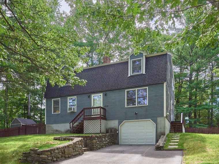 Photo of 450 Willard St Leominster, MA 01453