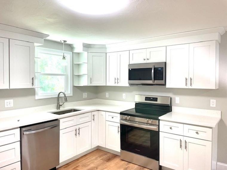 Photo of 73 Cairn Rd Brockton, MA 02302