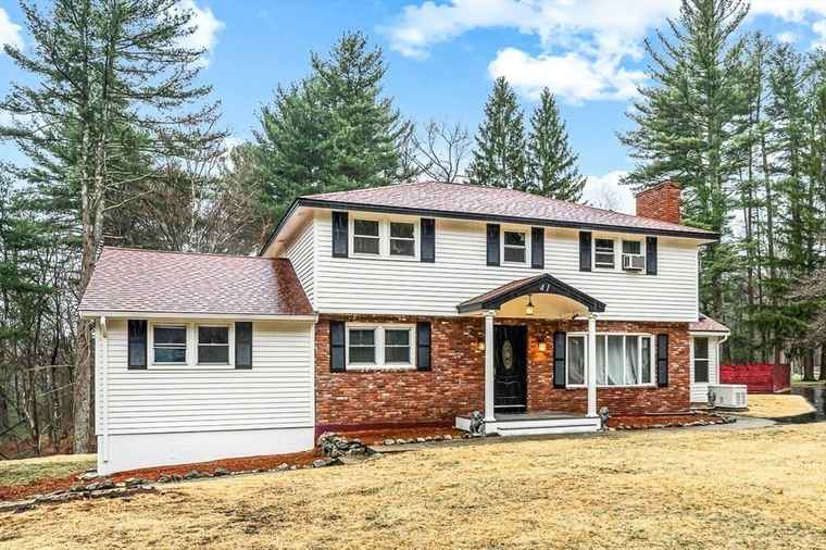 Photo of 41 Plain Rd Westford, MA 01886