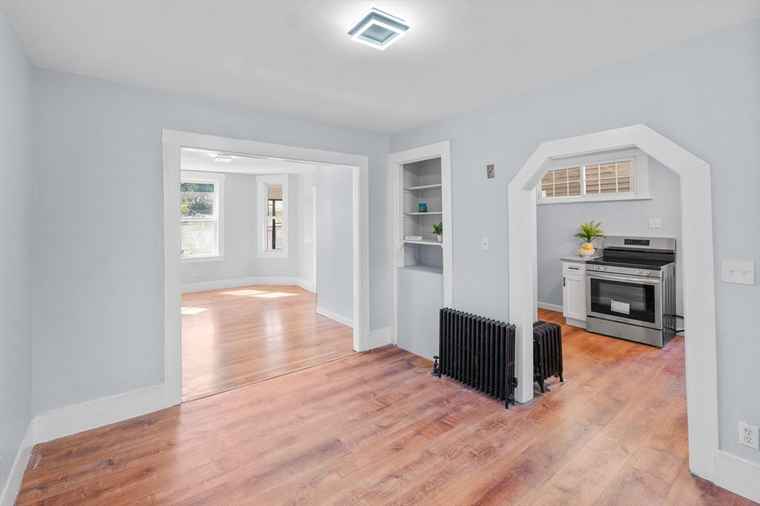 Photo of 19 Sheldon St Lowell, MA 01851