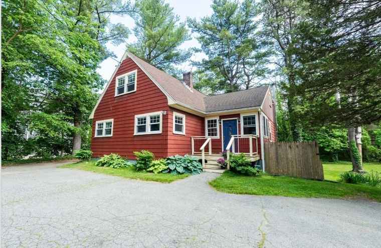 Photo of 290 East St Westwood, MA 02090