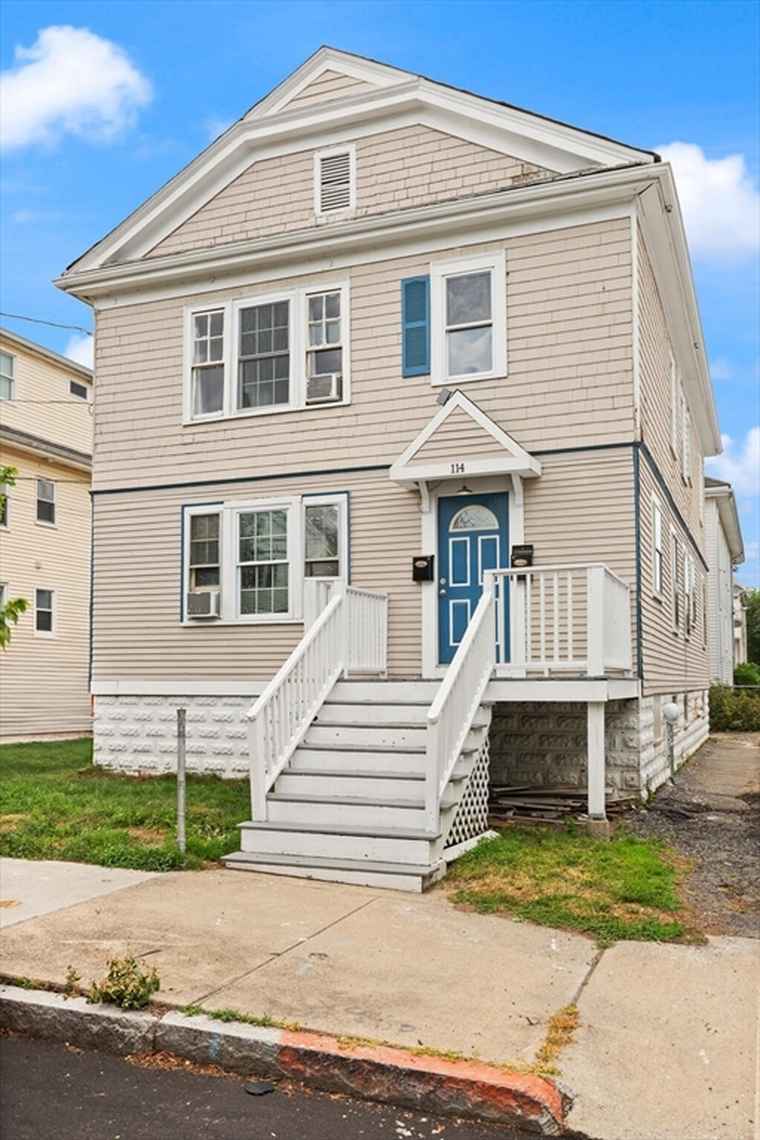 Photo of 114 Capen St Medford, MA 02155