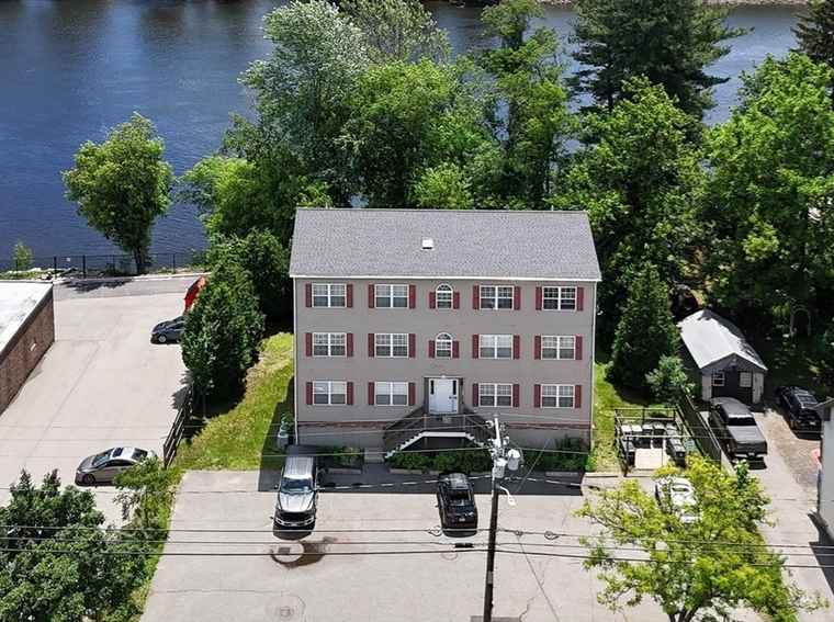 Photo of 226 River St #3 Haverhill, MA 01832