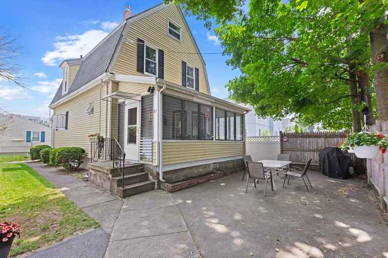 Photo of 8A 3rd St Medford, MA 02155