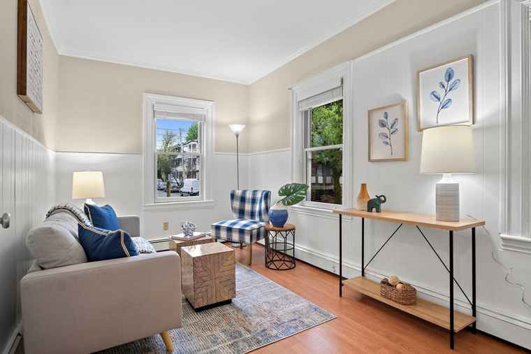 Photo of 310 Lowell St Somerville, MA 02145