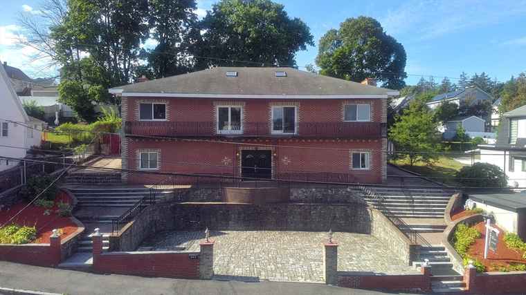 Photo of 528 Proctor Ave Revere, MA 02151