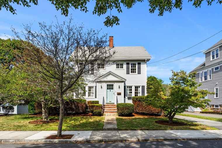 Photo of 11 Sherman St Beverly, MA 01915