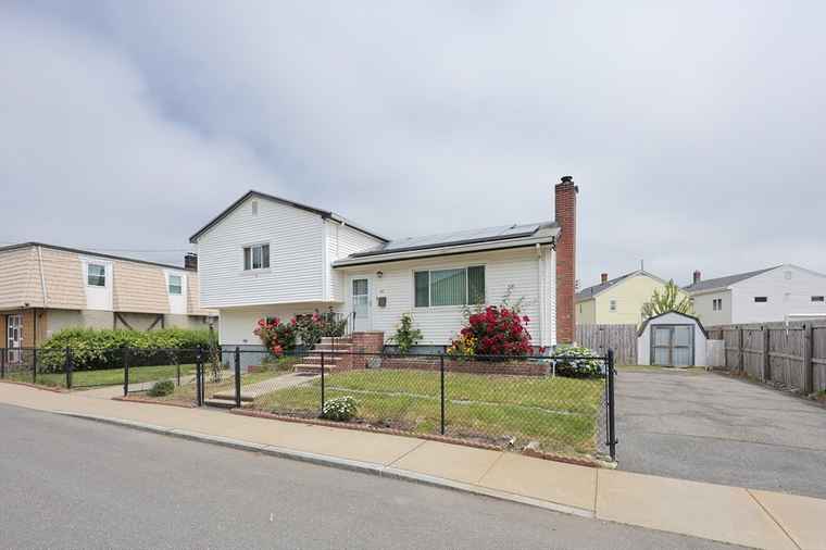 Photo of 40 Atwood St Revere, MA 02151
