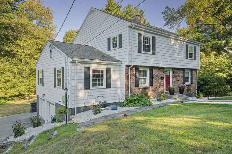 Photo of 60 Pleasant Natick, MA 01760